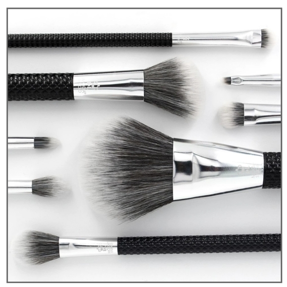 Moda Pro Brush Set - Picture 2 of 4